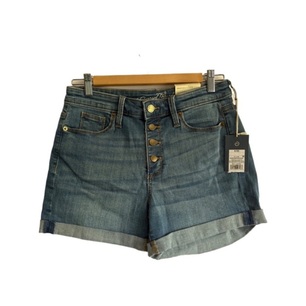 UT Exposed button fly cuffed denim shorts